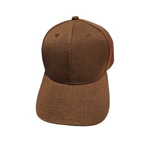 NWOT Snapback Hat, Plain, Brown Color, Excellent Condition.